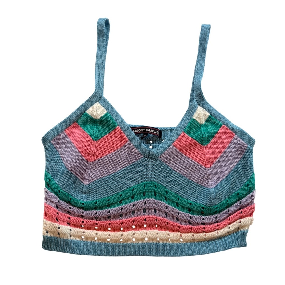 Almost Famous Knit Cami Tank Top Womens Medium Multi Color Chevron Festival Crop